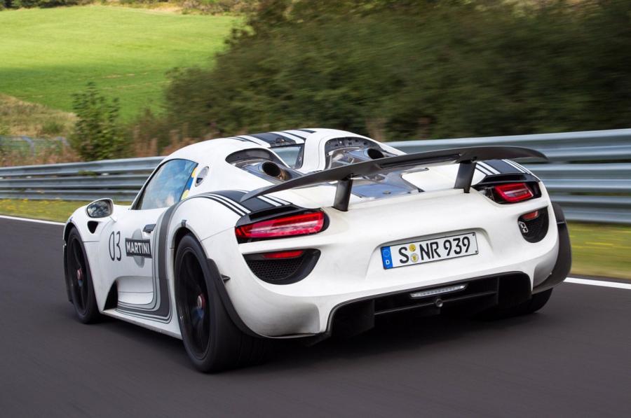  Porsche 918 Spyder 2014 года  (фото 105 из 111)